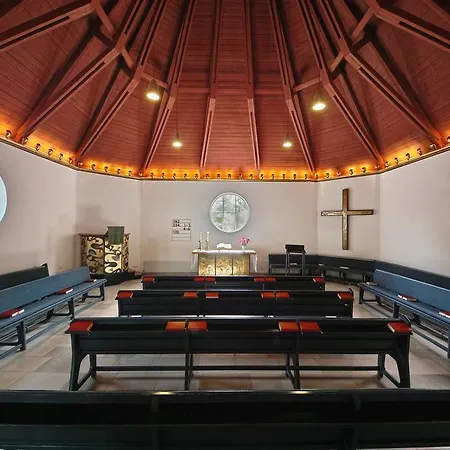 Hotel Martin-niemoller-haus 2*